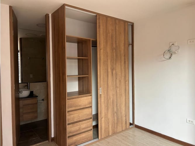 Apartamento de 3 alcobas en venta en Los Cerezos, Bogotá, 64 m² · foto 20 de 22