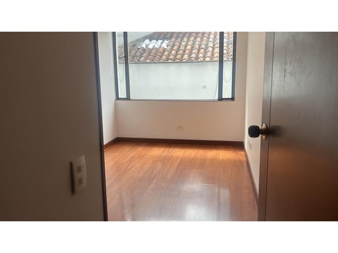 Apartamento de 3 alcobas en venta en Santa Barbara, Bogotá, 183 m² · foto 20 de 20