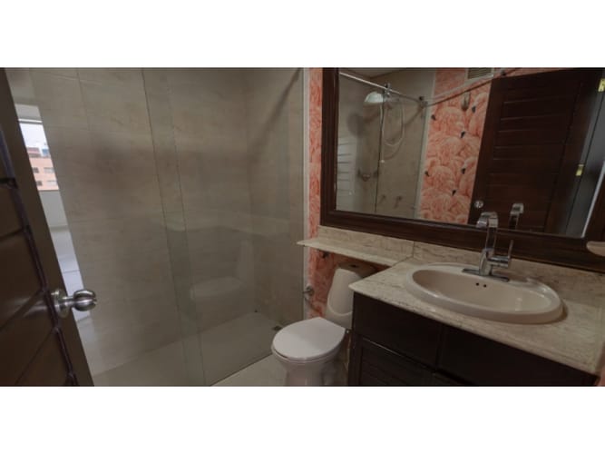 Apartamento de 4 alcobas en venta en Santa Barbara, Bogotá, 101 m² · foto 8 de 10