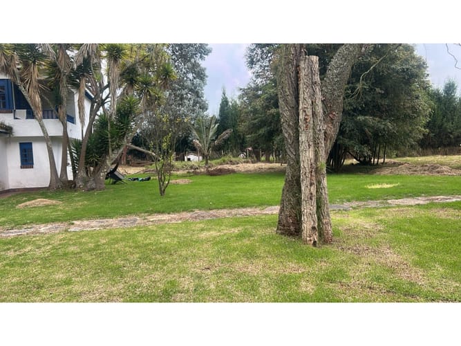 Casa de 10 alcobas en venta en La Moya, Cota, 586 m² · foto 22 de 24