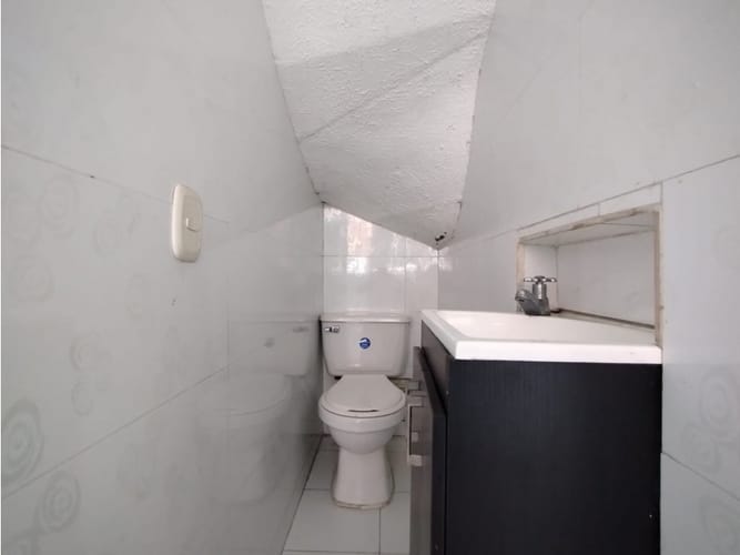 Casa de 3 alcobas en venta en Cedritos, Madrid, 66 m² · foto 5 de 20