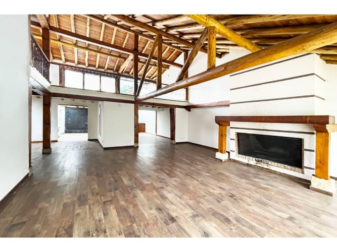 Casa de 4 alcobas en venta en Barro Blanco, Cajicá, 761 m² · foto 3 de 10