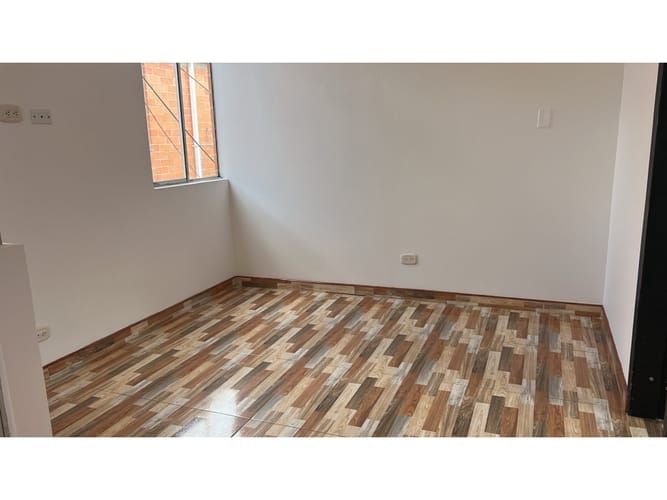 Casa de 3 alcobas en venta en Cedritos, Madrid, 66 m² · foto 18 de 20