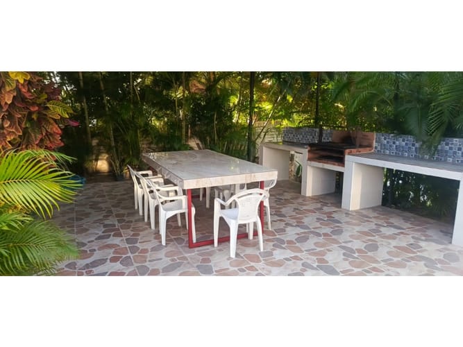Casa de 6 alcobas en venta en Girardot, Girardot, 450 m² · foto 9 de 21