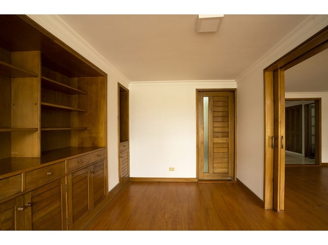 Apartamento de 4 alcobas en venta en Chico Norte, Bogotá, 168 m² · foto 4 de 24