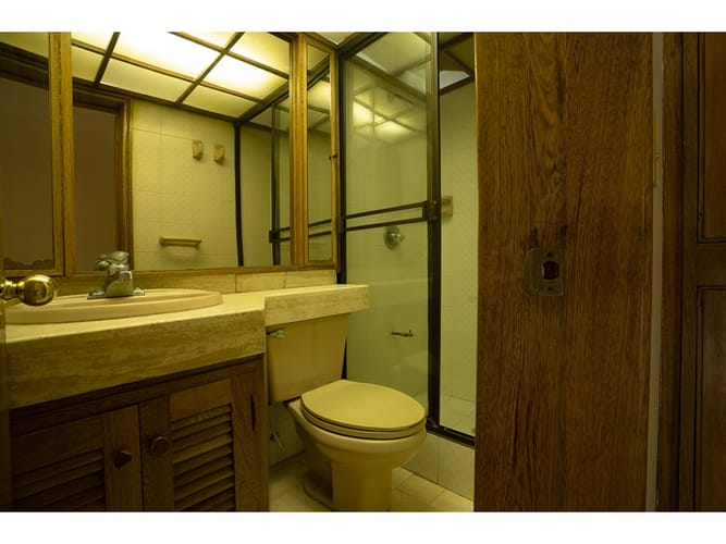 Apartamento de 4 alcobas en venta en Chico Norte, Bogotá, 168 m² · foto 5 de 24