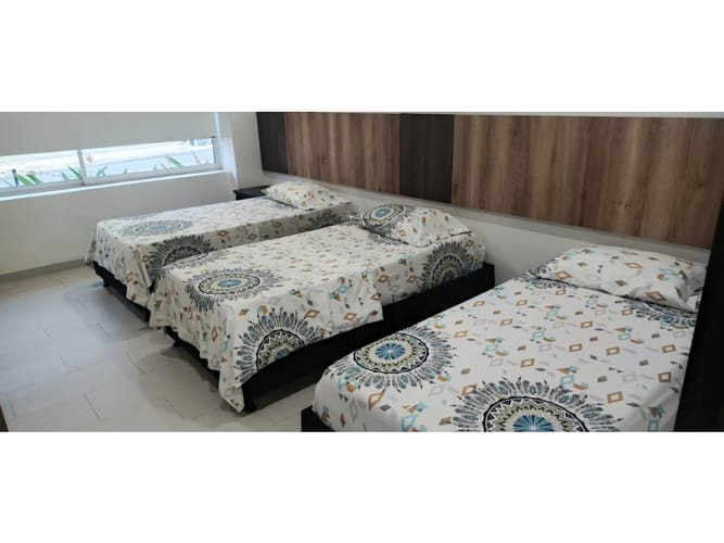 Casa de 6 alcobas en venta en Girardot, Girardot, 450 m² · foto 18 de 21