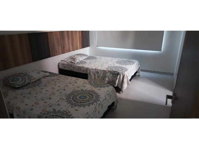 Casa de 6 alcobas en venta en Girardot, Girardot, 450 m² · foto 20 de 21