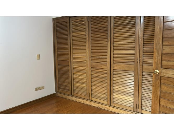 Apartamento de 4 alcobas en venta en Chico Norte, Bogotá, 168 m² · foto 11 de 24