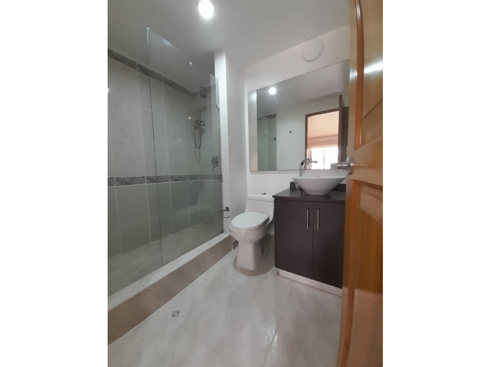 Apartamento en venta en Santa Barbara, Bogotá · foto 5 de 24