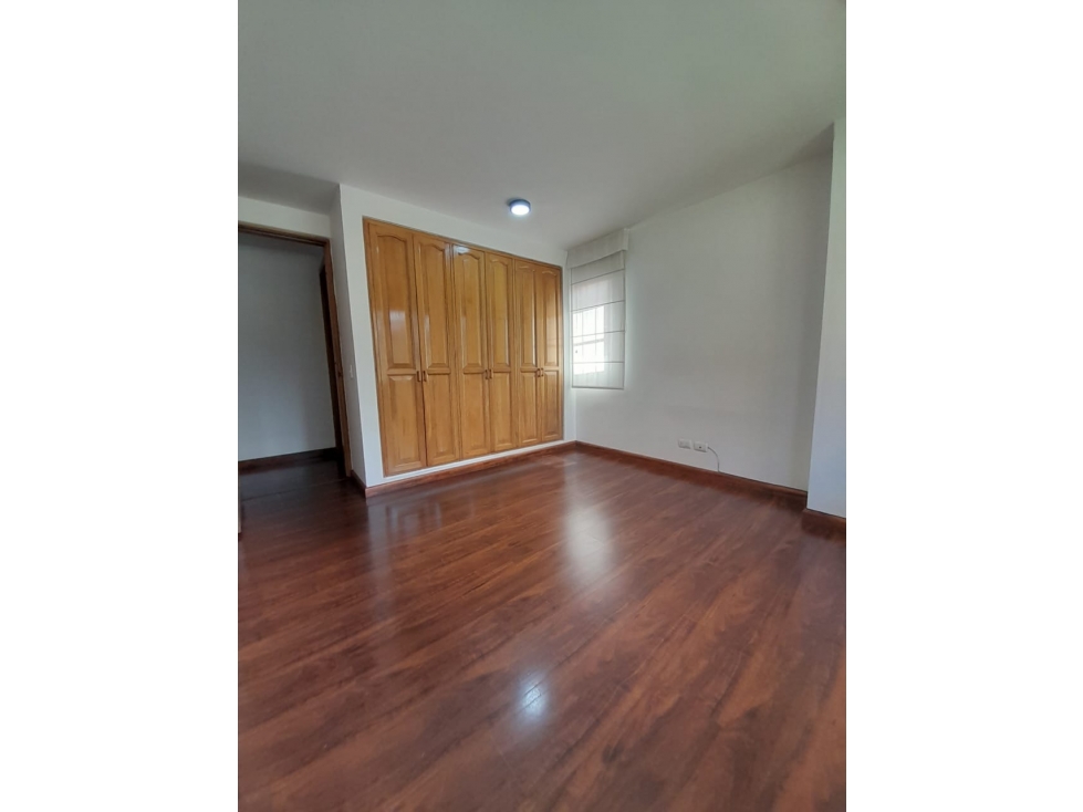 Apartamento en venta en Santa Barbara, Bogotá · foto 6 de 24