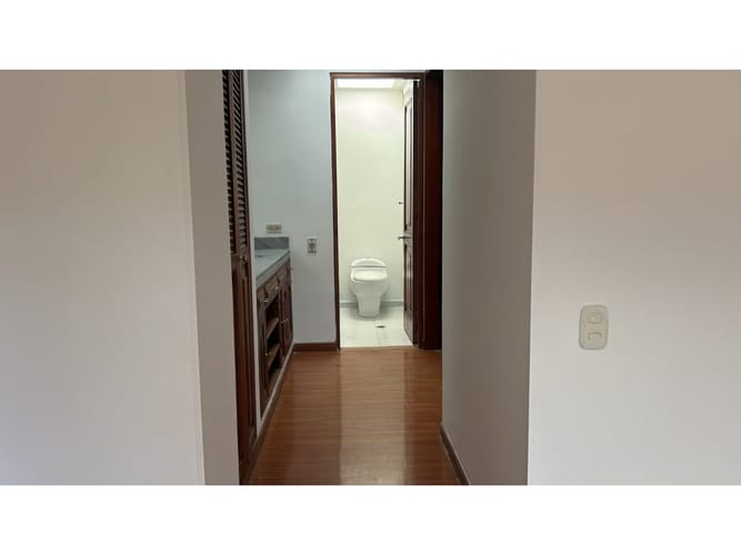 Apartamento de 3 alcobas en venta en Suba Urbano, Bogotá, 151 m² · foto 5 de 23