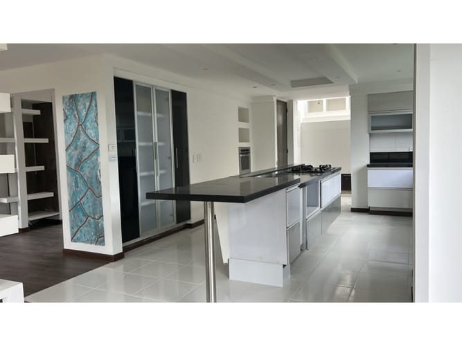 Casa de 4 alcobas en venta en Pueblo Viejo, Cota, 257 m² · foto 10 de 24