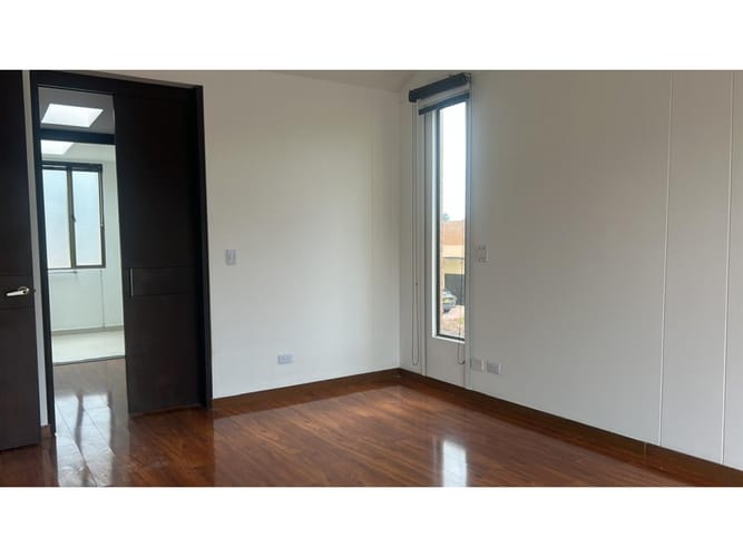 Casa de 4 alcobas en venta en Pueblo Viejo, Cota, 257 m² · foto 17 de 24