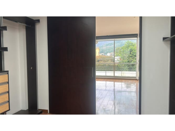 Casa de 4 alcobas en venta en Pueblo Viejo, Cota, 257 m² · foto 20 de 24