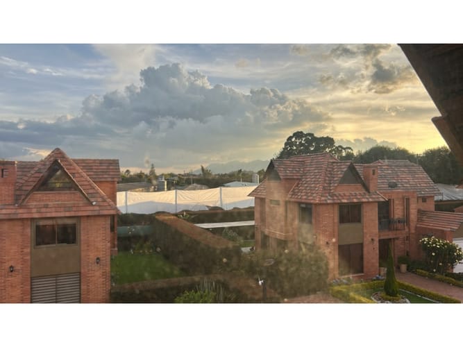 Casa de 5 alcobas en venta en Canelon, Cajicá, 220 m² · foto 6 de 24