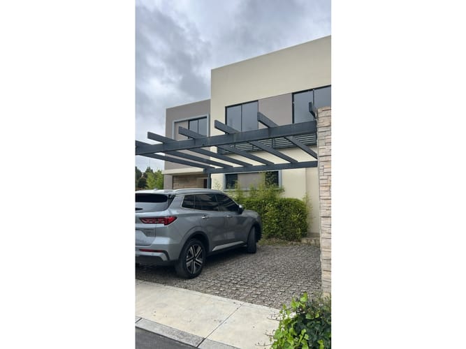 Casa de 3 alcobas en venta en Chuntame, Cajicá, 208 m² · foto 3 de 24