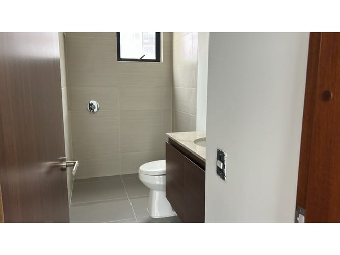 Casa de 3 alcobas en venta en Chuntame, Cajicá, 208 m² · foto 5 de 24