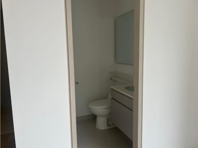 Apartaestudio en venta en Quinta Paredes, Bogotá, 43 m² · foto 11 de 18