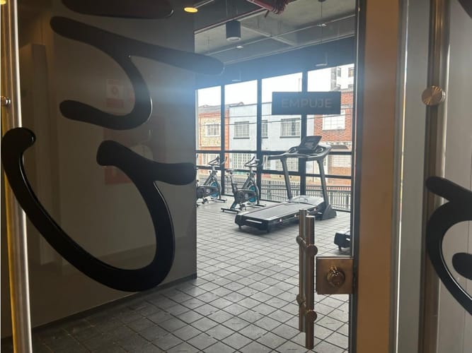 Apartaestudio en venta en Quinta Paredes, Bogotá, 43 m² · foto 15 de 18