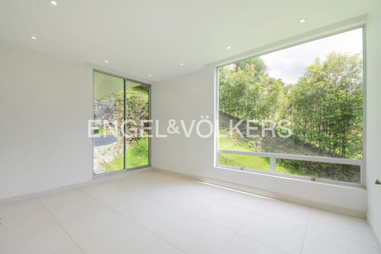Casa de 4 alcobas en venta en Aposentos, Sopó, 980 m² · foto 11 de 20