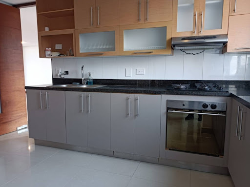 Apartamento en arriendo en Loma De Los Gonzalez, Medellín · foto 6 de 24