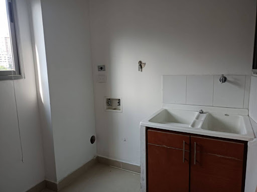 Apartamento en arriendo en Loma De Los Gonzalez, Medellín · foto 7 de 24