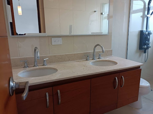 Apartamento en arriendo en Loma De Los Gonzalez, Medellín · foto 11 de 24