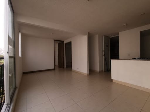 Apartamento de 2 alcobas en venta en Acopi, Yumbo, 58 m² · foto 5 de 19