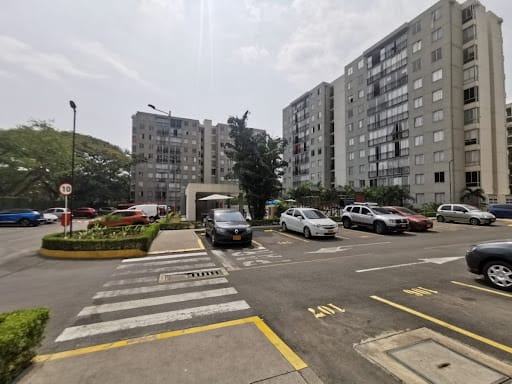 Apartamento de 2 alcobas en venta en Acopi, Yumbo, 58 m² · foto 18 de 19