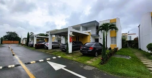 Casa de 4 alcobas en venta en El Castillo, Cali, 140 m² · foto 17 de 24