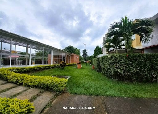 Casa de 4 alcobas en venta en El Castillo, Cali, 140 m² · foto 18 de 24
