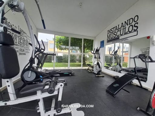 Casa de 4 alcobas en venta en El Castillo, Cali, 140 m² · foto 22 de 24