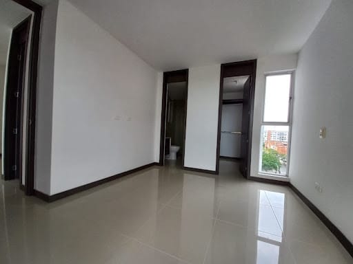 Apartamento de 2 alcobas en venta en Valle Del Lili, Cali, 71 m² · foto 9 de 21