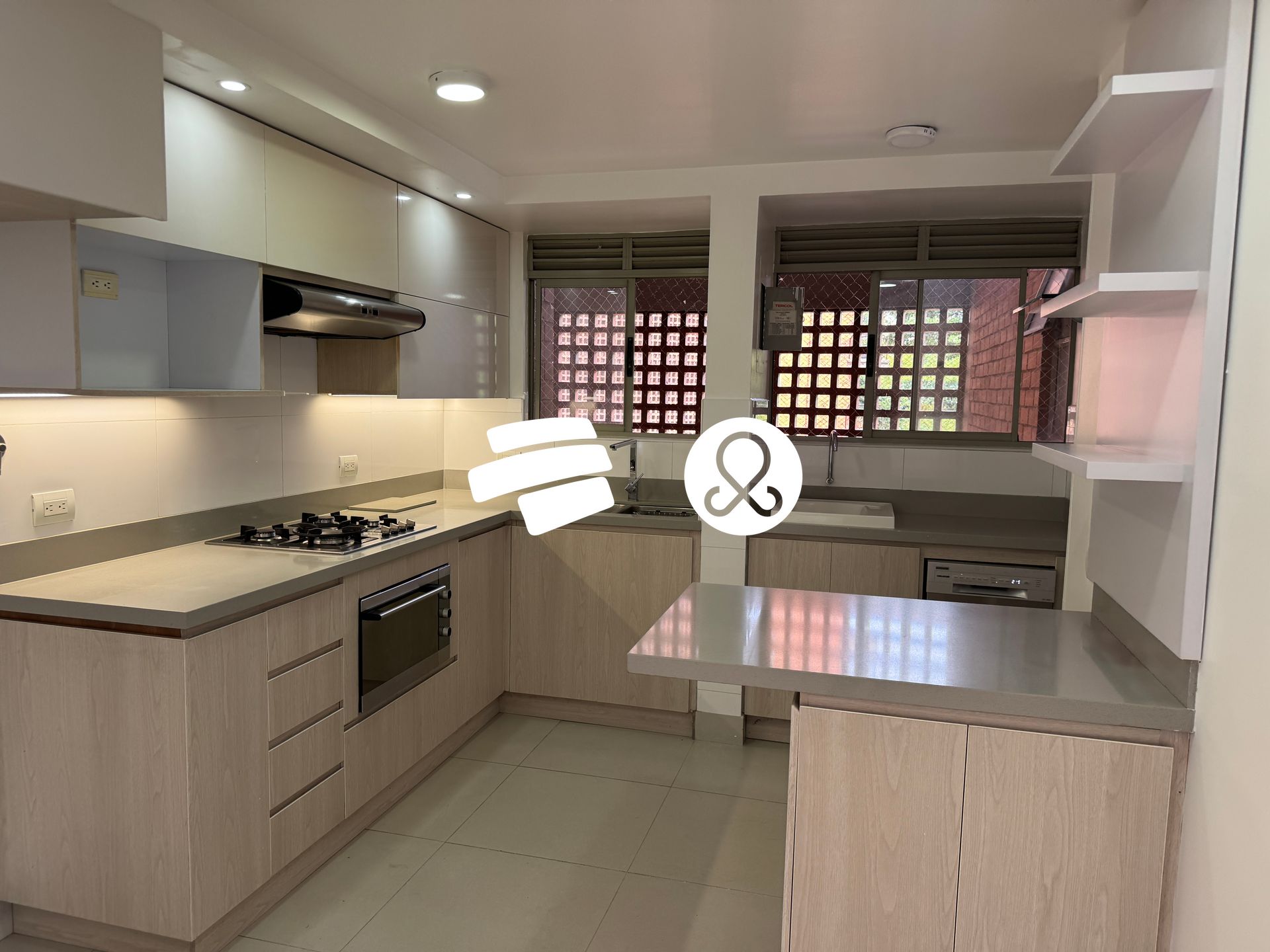 Apartamento en venta en Otraparte, Envigado · foto 2 de 17
