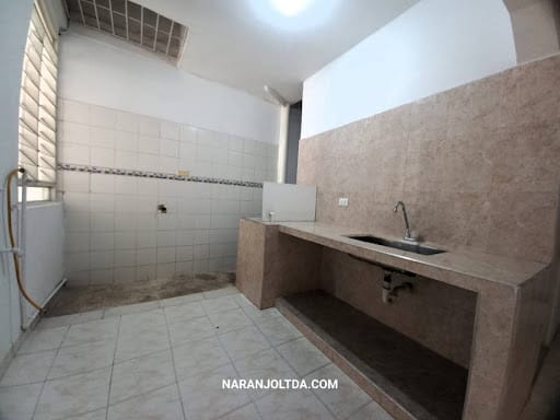 Casa de 8 alcobas en venta en Julio Rincon, Cali, 225 m² · foto 5 de 13
