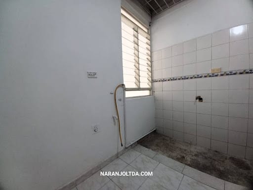 Casa de 8 alcobas en venta en Julio Rincon, Cali, 225 m² · foto 10 de 13