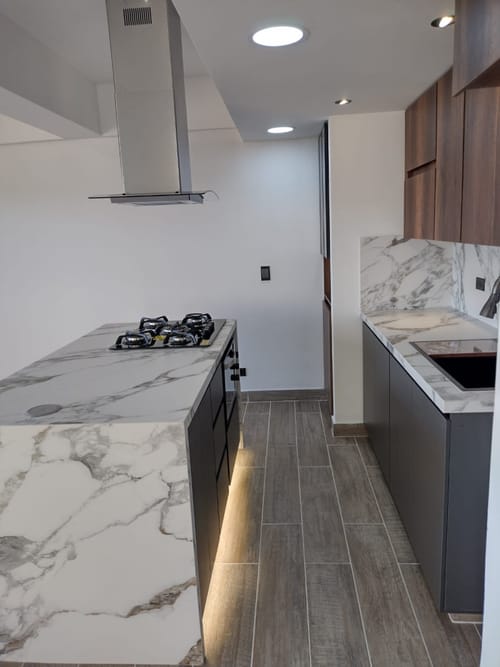 Apartamento de 2 alcobas en venta en Llano Grande, Rionegro, 75 m² · foto 3 de 24