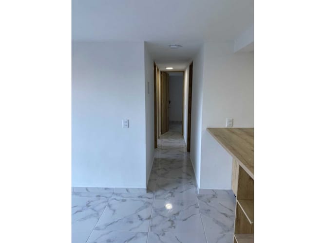 Apartamento de 3 alcobas en venta en Bellavista, Bello, 55 m² · foto 3 de 24