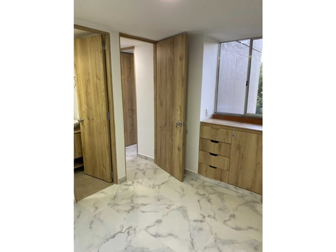 Apartamento de 3 alcobas en venta en Bellavista, Bello, 55 m² · foto 11 de 24