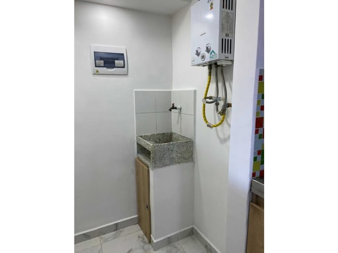 Apartamento de 3 alcobas en venta en Bellavista, Bello, 55 m² · foto 21 de 24