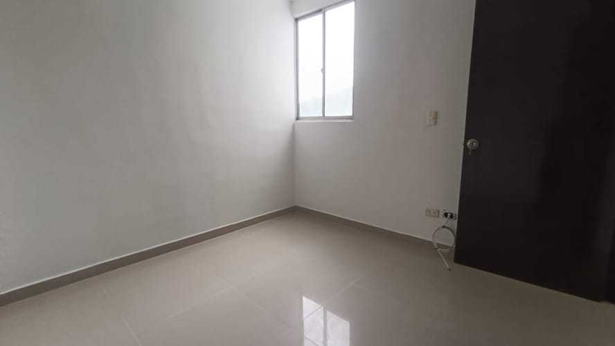 Apartamento de 3 alcobas en venta en Las Ferias, Ibagué, 54 m² · foto 3 de 15