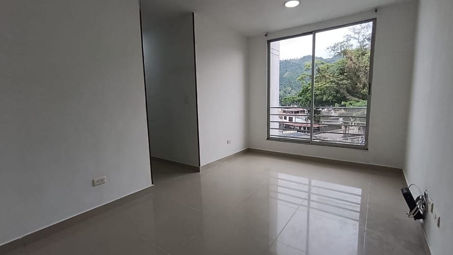 Apartamento de 3 alcobas en venta en Las Ferias, Ibagué, 54 m² · foto 7 de 15
