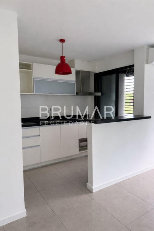 Alquiler anual 1 dormitorio excelente ubicación · Foto 3