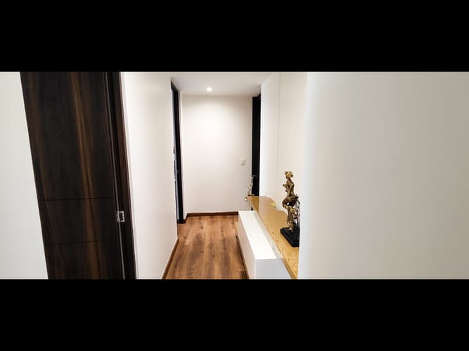 Apartamento de 5 alcobas en venta en La Felicidad, Bogotá, 279 m² · foto 11 de 24