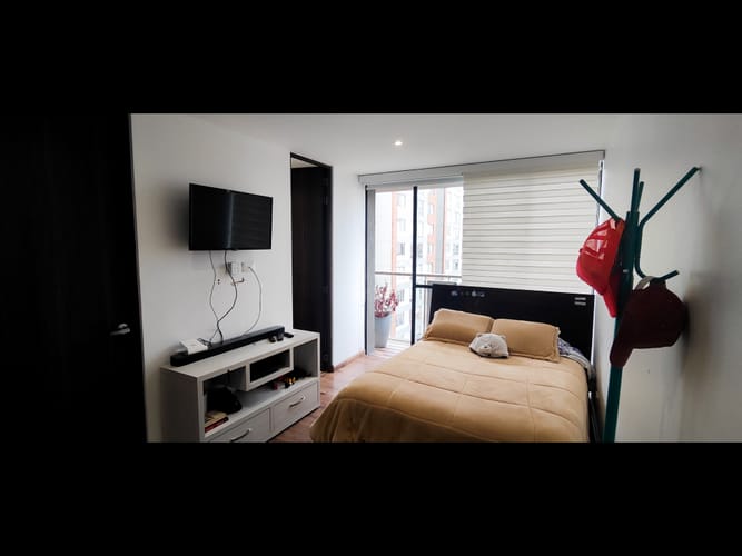 Apartamento de 5 alcobas en venta en La Felicidad, Bogotá, 279 m² · foto 12 de 24