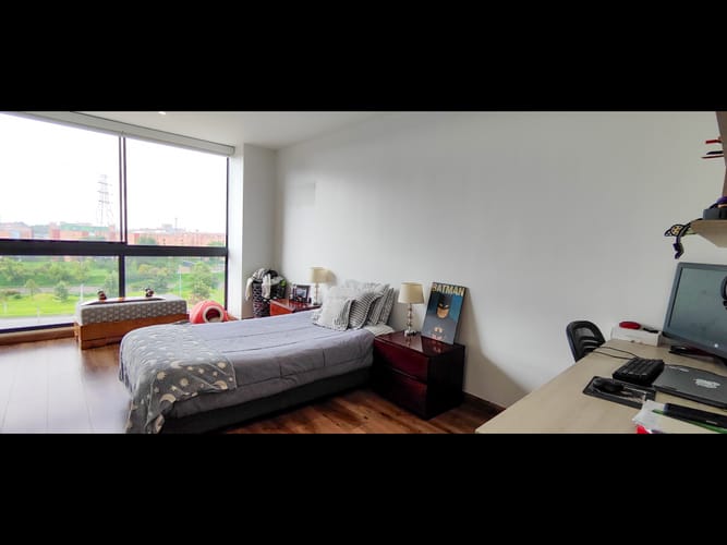 Apartamento de 5 alcobas en venta en La Felicidad, Bogotá, 279 m² · foto 18 de 24