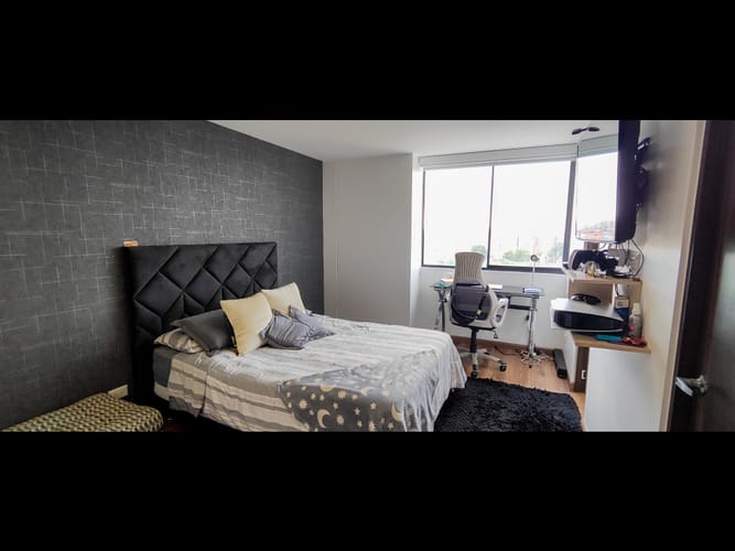 Apartamento de 5 alcobas en venta en La Felicidad, Bogotá, 279 m² · foto 21 de 24