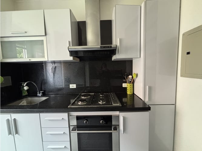 Apartamento de 3 alcobas en venta en San Patricio, Bogotá, 204 m² · foto 3 de 24