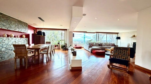 Apartamento de 4 alcobas en venta en Bosque Medina, Bogotá, 326 m² · foto 2 de 24